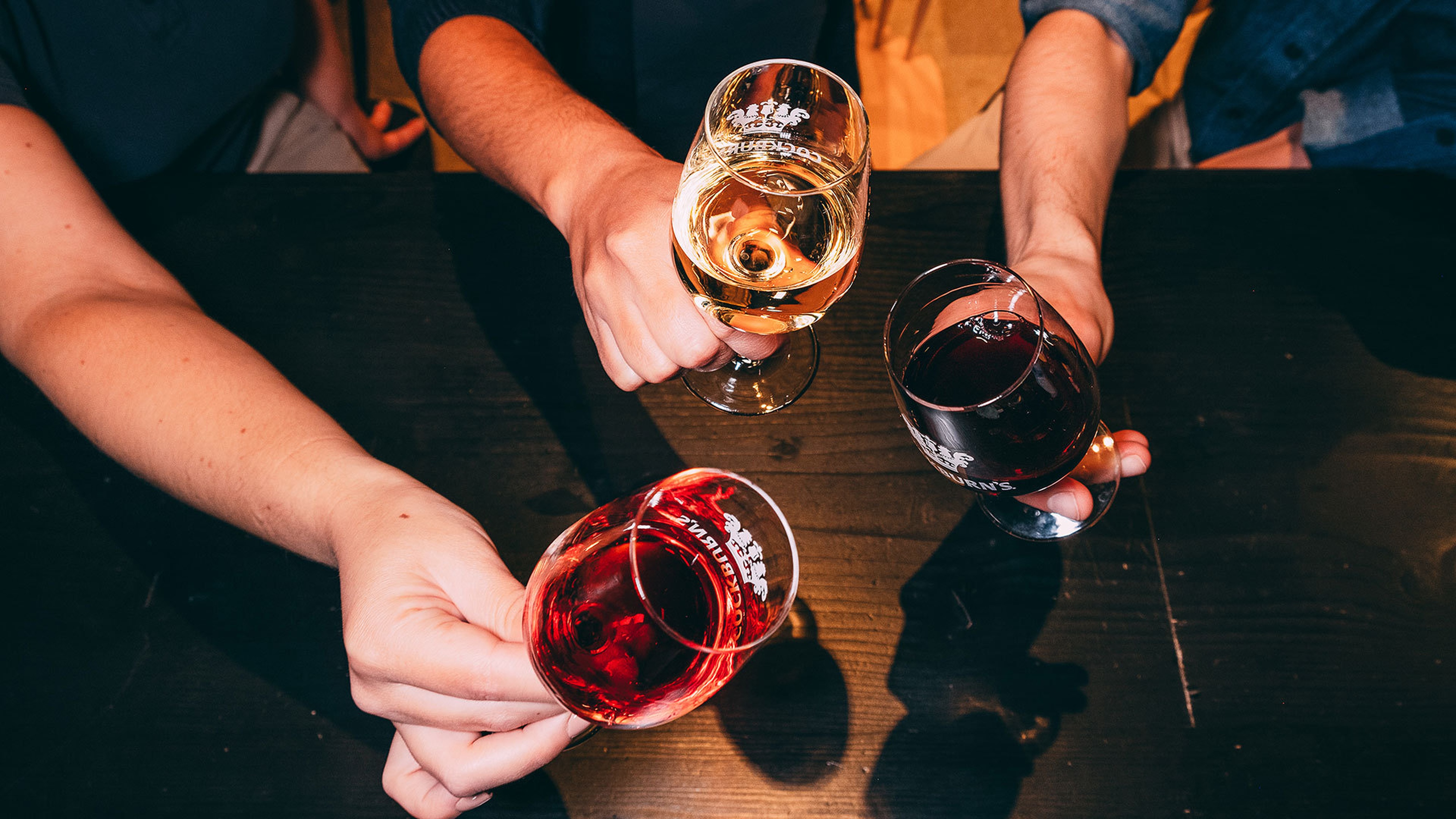 Provas em John Smithes Room - Cockburn's